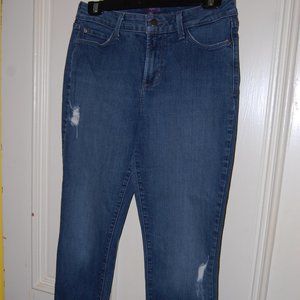 NYDJ Jean Capri with roll cuff sz 8
